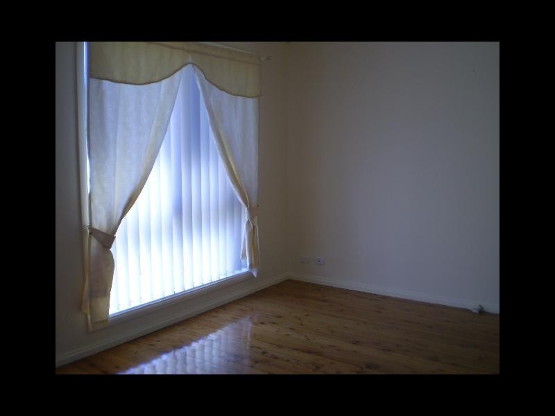 5 Woodside Avenue, Blacktown NSW 2148