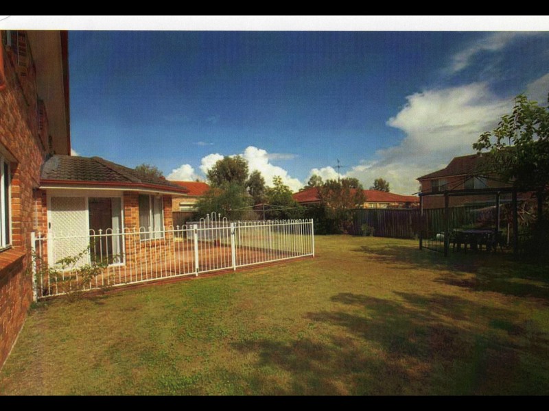 19 Lakewood Drive, Woodcroft NSW 2767