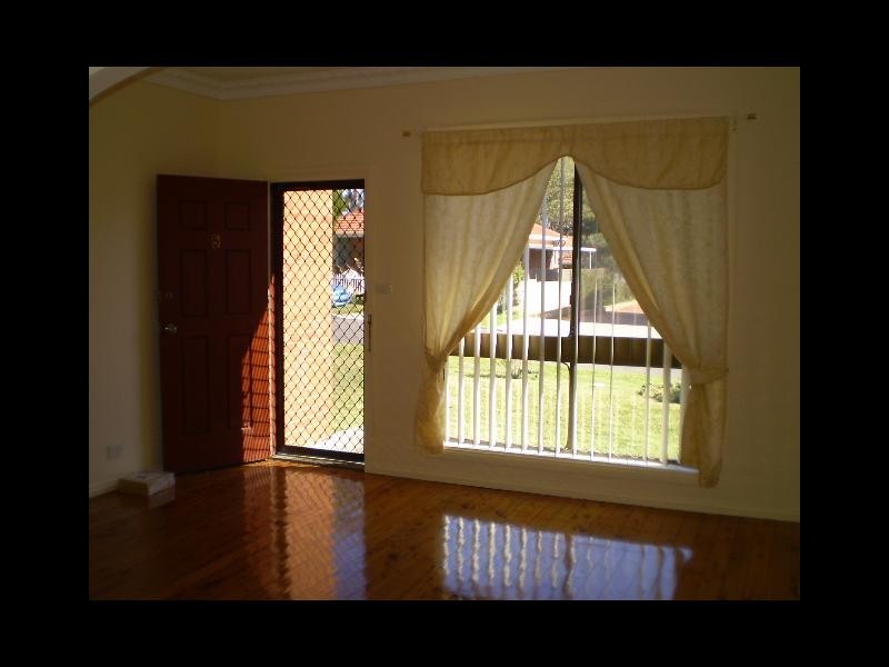 5 Woodside Avenue, Blacktown NSW 2148