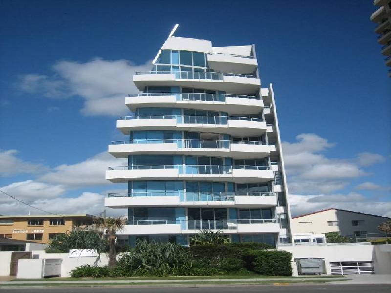 1 “Aspect”/ 112 The Esplanade, Burleigh Heads QLD 4220