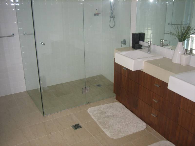 1 “Aspect”/ 112 The Esplanade, Burleigh Heads QLD 4220