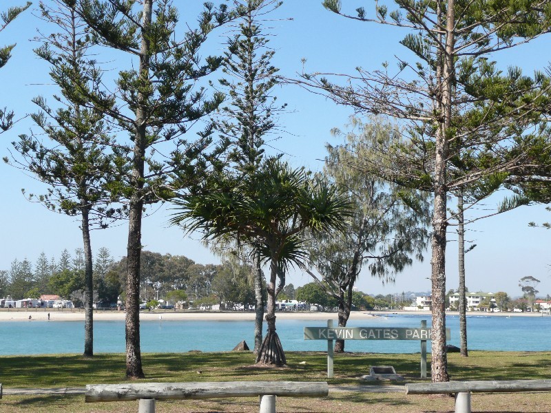 1/ 11 Awoonga Avenue, Burleigh Heads QLD 4220