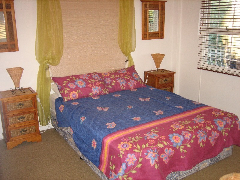 12 “Bamboo Court”/ 14 The Esplanade, Burleigh Heads QLD 4220
