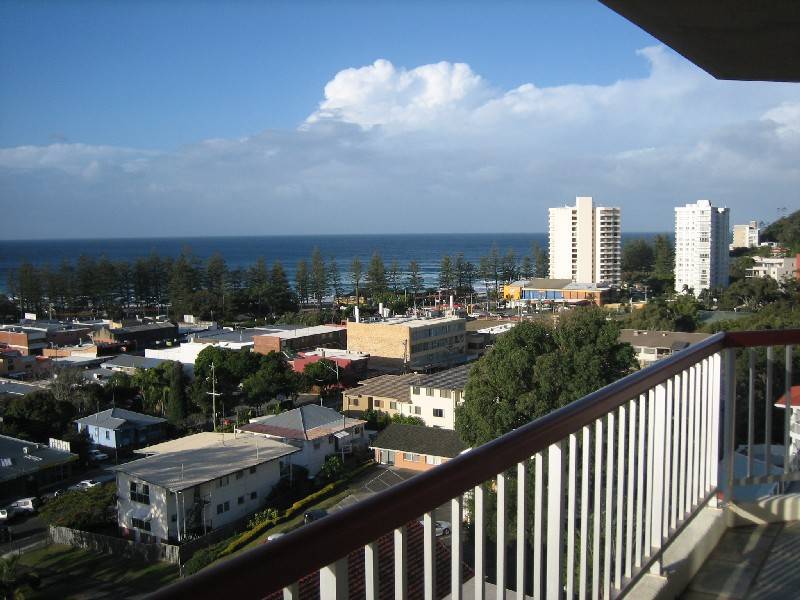 8 “Colvillea”/ 29 Ewart Street, Burleigh Heads QLD 4220
