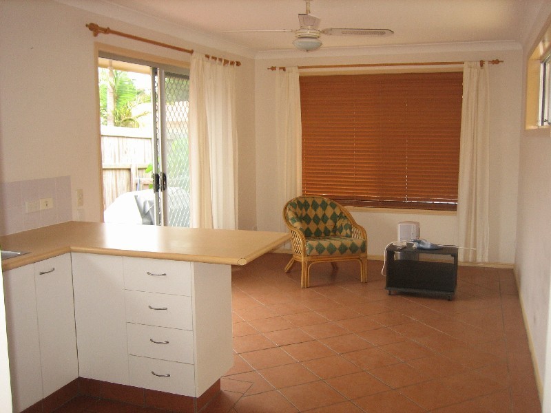 11 Curlew Crescent, Burleigh Waters QLD 4220