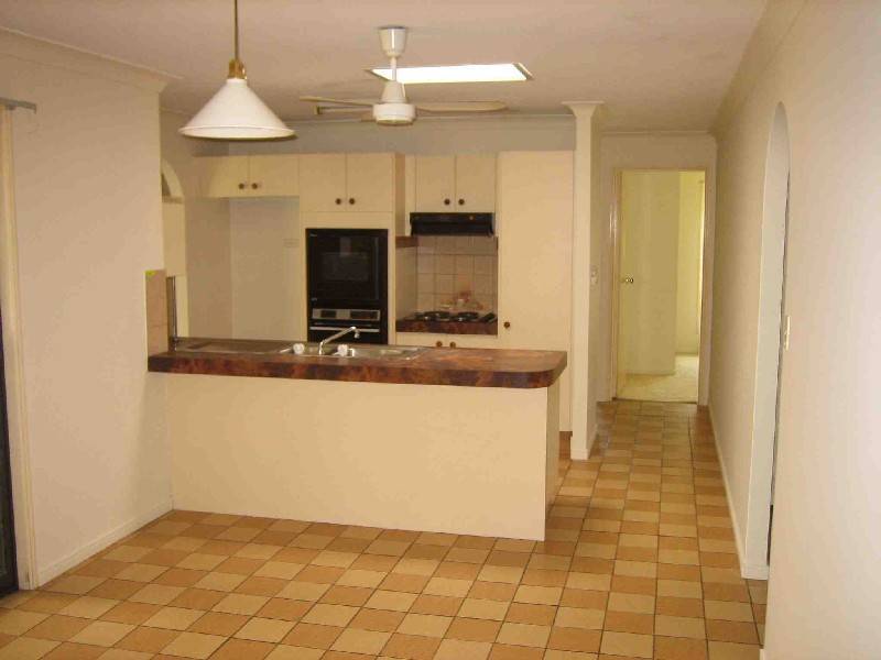 96 Mattocks Road, Burleigh Waters QLD 4220