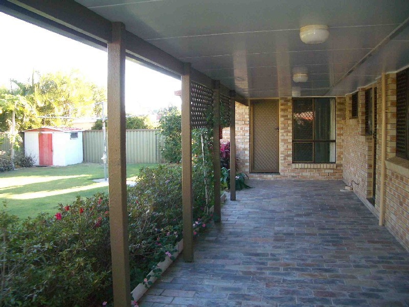76 Mountain View Avenue, Burleigh Waters QLD 4220