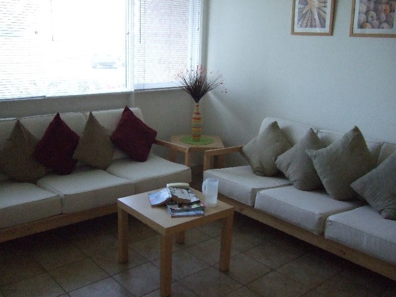 12 “Nobbys Outlook”/ 112 Marine Parade, Miami QLD 4220