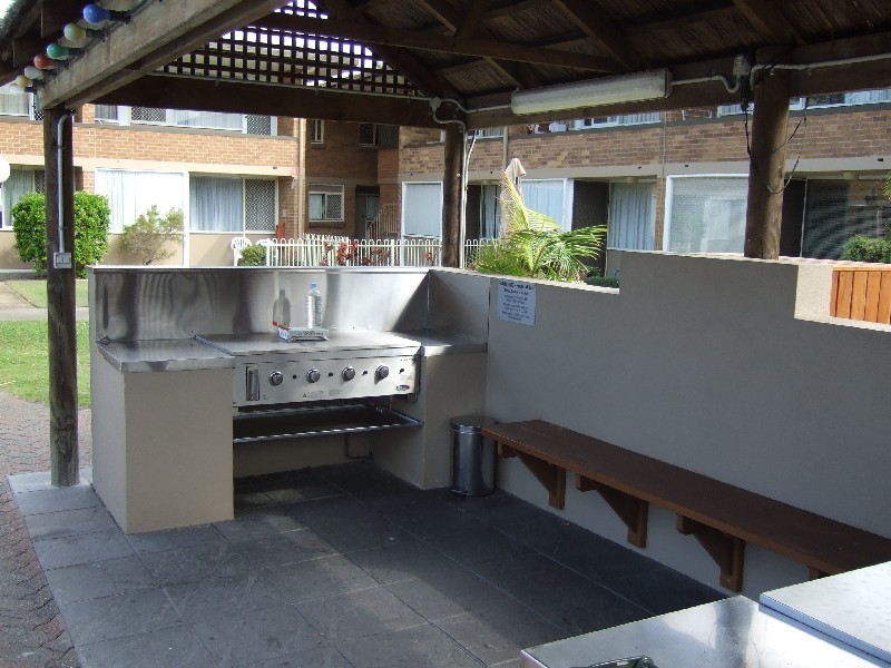 12 “Nobbys Outlook”/ 112 Marine Parade, Miami QLD 4220