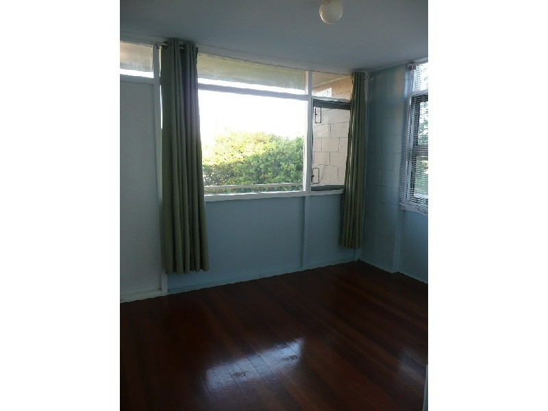 1 “Pearl Beach”/ 3 Margaret Avenue, Broadbeach QLD 4218