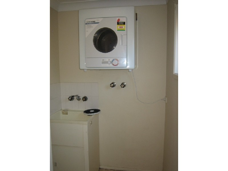 30 “Regency Place Lakeside”/ 13 Shrike Court, Burleigh Waters QLD 4220