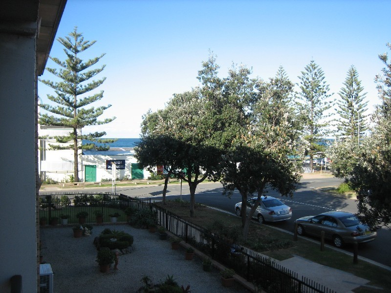 7 “Seventh Avenue”/ 276 The Esplanade, Burleigh Heads QLD 4220