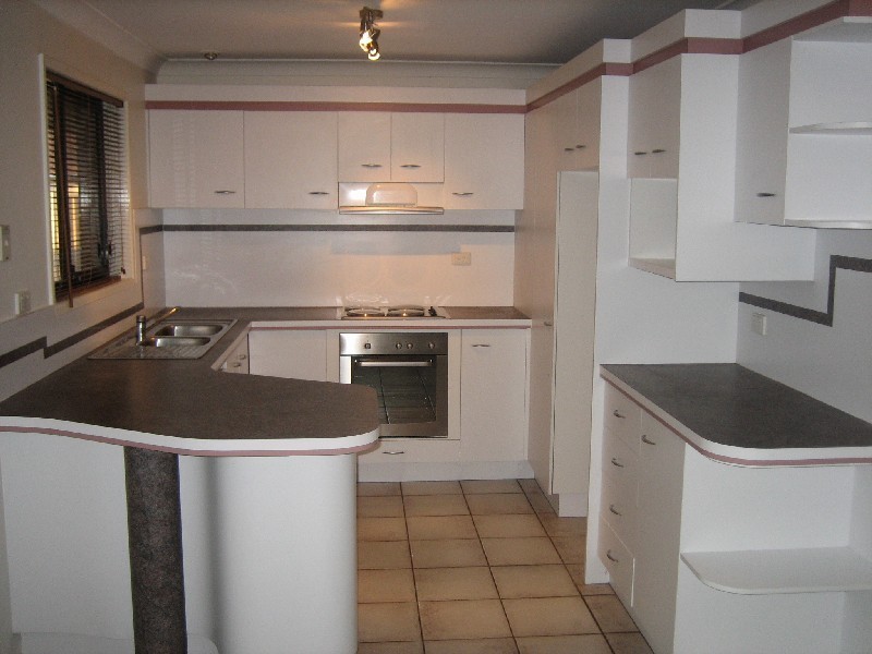 9 Spoonbill Parade, Burleigh Heads QLD 4220