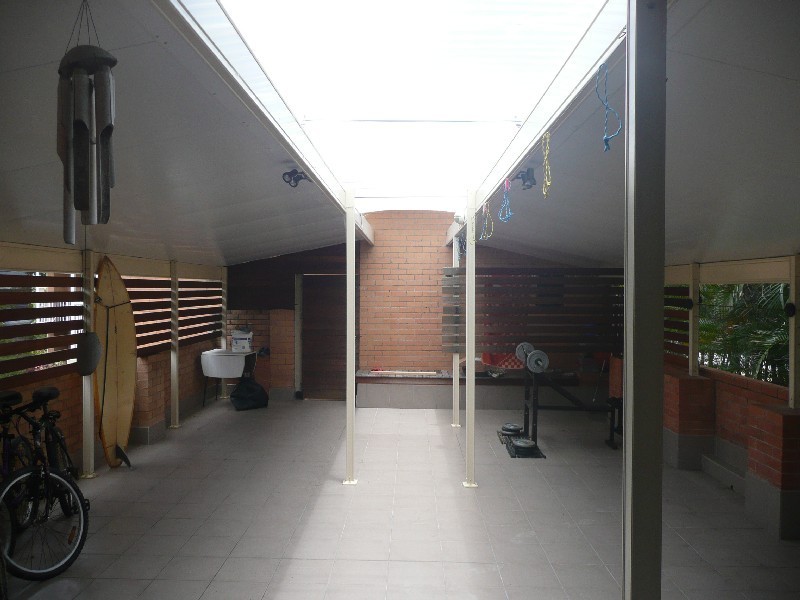 4 “Tobermory”/ 216 The Esplanade, Burleigh Heads QLD 4220