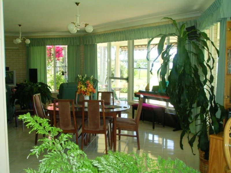 72 McConnells Lane, Palmers Island NSW 2463