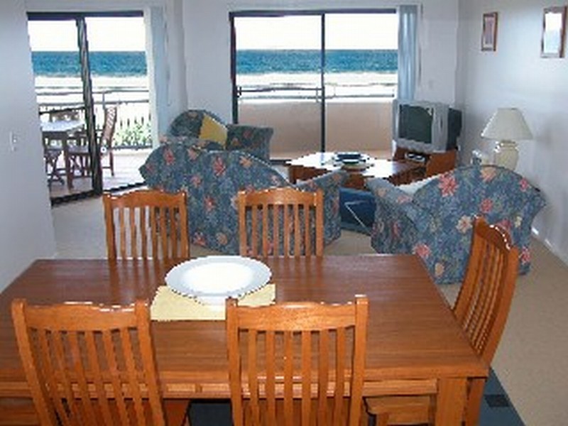 unit 21 The Sands – 20 Pacific Parade, Yamba NSW 2464