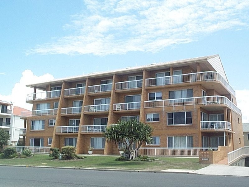unit 6 Bindaree – 16 Pacific Parade, Yamba NSW 2464