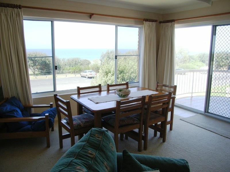 unit 7 Bindaree – 16 Pacific Parade, Yamba NSW 2464