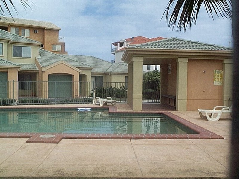 unit 1 Catalina Court – 6 Beachside Way, Yamba NSW 2464