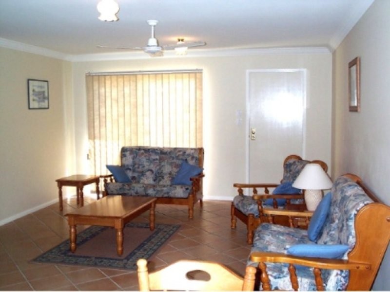 unit 1 Catalina Court – 6 Beachside Way, Yamba NSW 2464