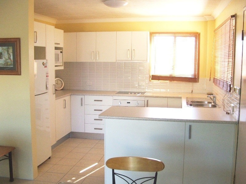 unit 4 Edgewater – 12 Pacific Parade, Yamba NSW 2464