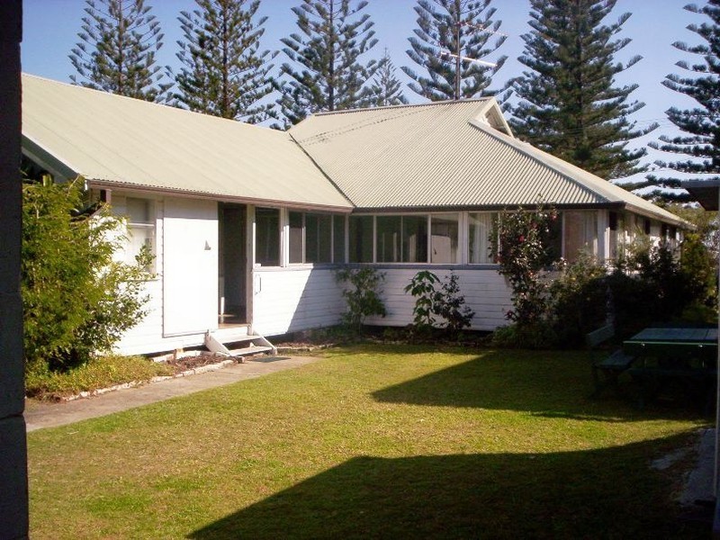 7 Harbourside – 7 Harbour Street, Yamba NSW 2464