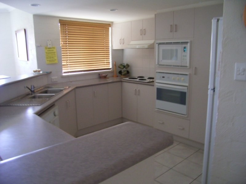 unit 2 Polaris – 10 Claude Street, Yamba NSW 2464