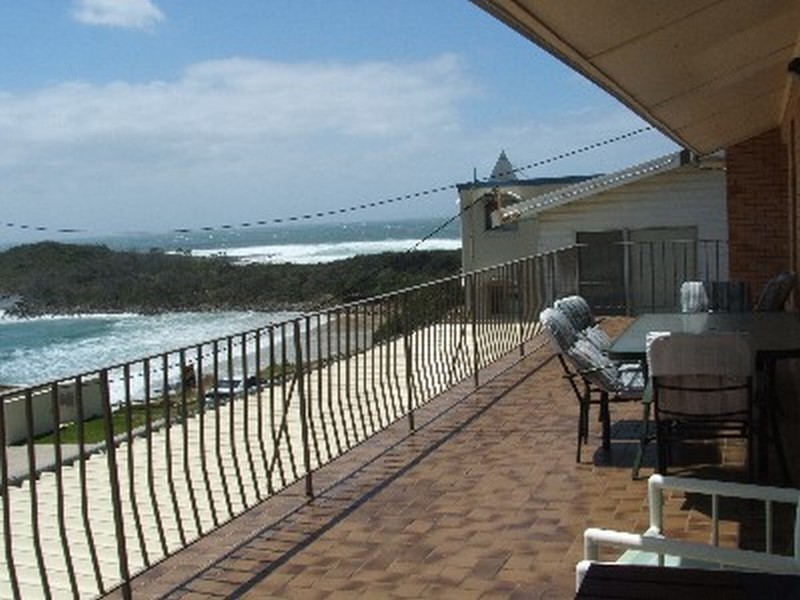 unit 3 The Palms – 3 Ocean Street, Yamba NSW 2464