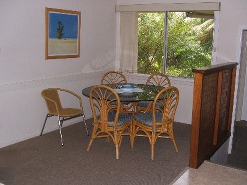 unit 3 The Palms – 3 Ocean Street, Yamba NSW 2464