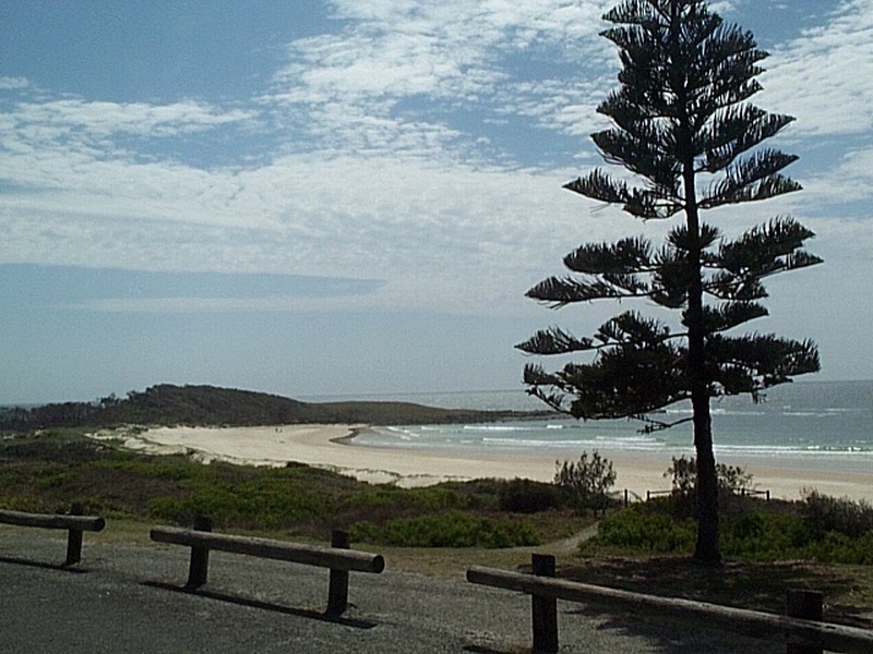 unit 1 At Pacific 1 – 5 Pacific Parade, Yamba NSW 2464