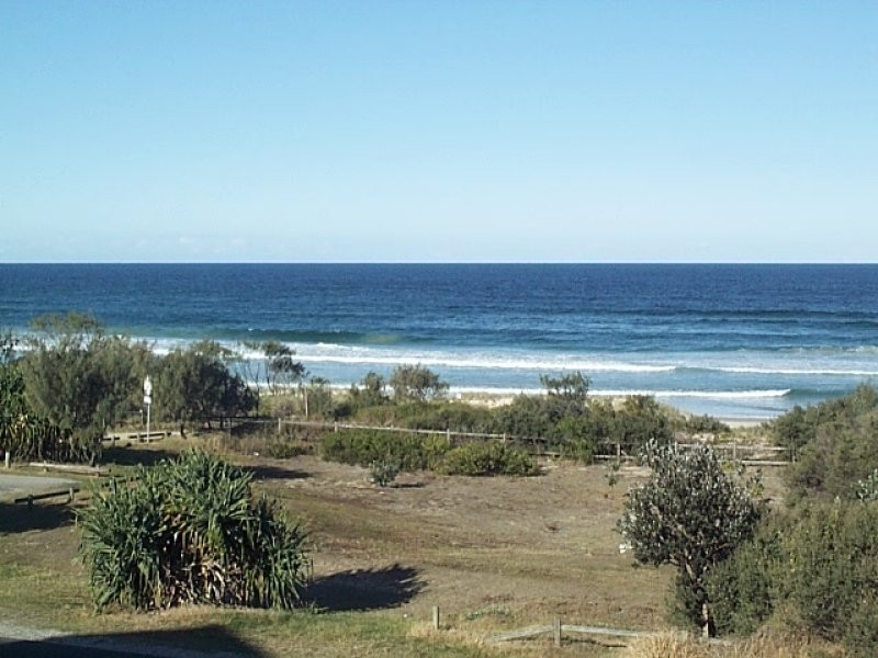 unit 33 The Sands – 20 Pacific Parade, Yamba NSW 2464