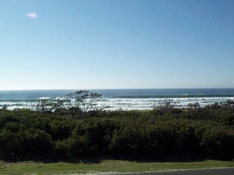 unit 36 The Sands – 20 Pacific Parade, Yamba NSW 2464