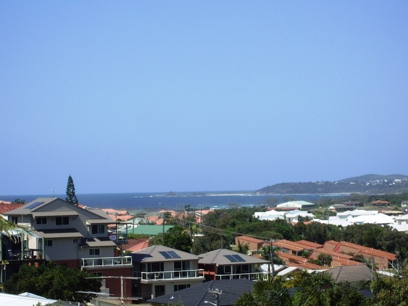 unit 2 “Seychelles” 2 – 4 Coldstream Street, Yamba NSW 2464