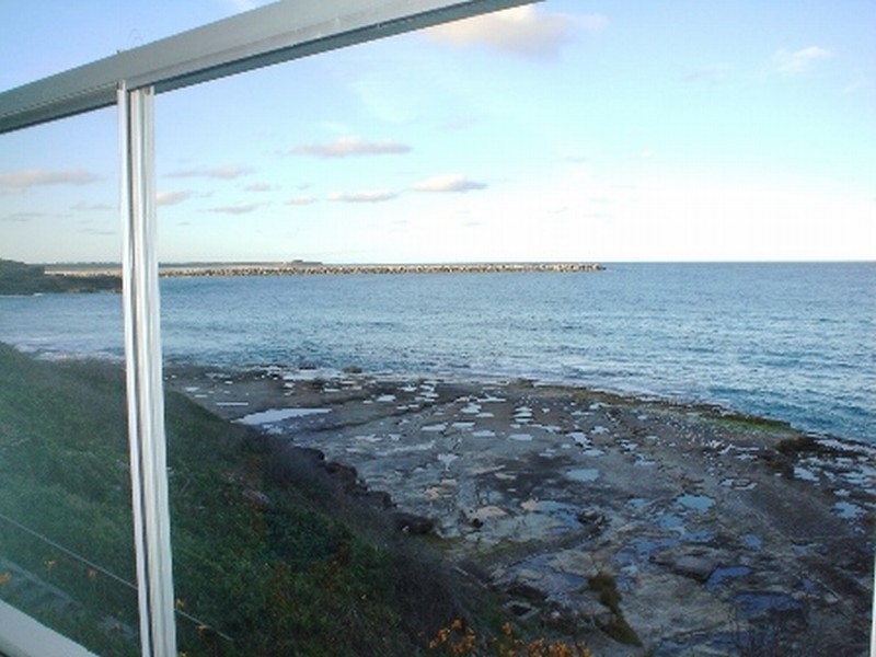 unit 2 Suncrest – 2 Ocean Street, Yamba NSW 2464