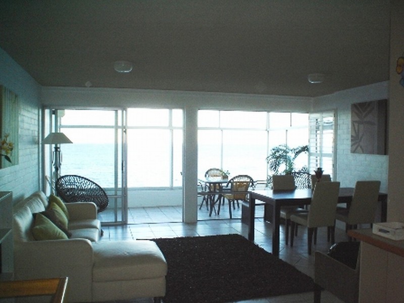 unit 2 Suncrest – 2 Ocean Street, Yamba NSW 2464