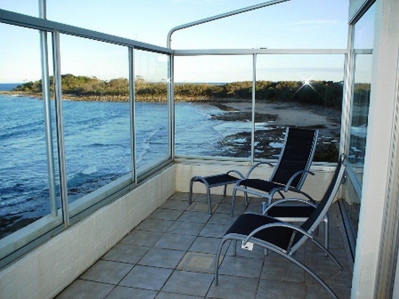 unit 2 Suncrest – 2 Ocean Street, Yamba NSW 2464