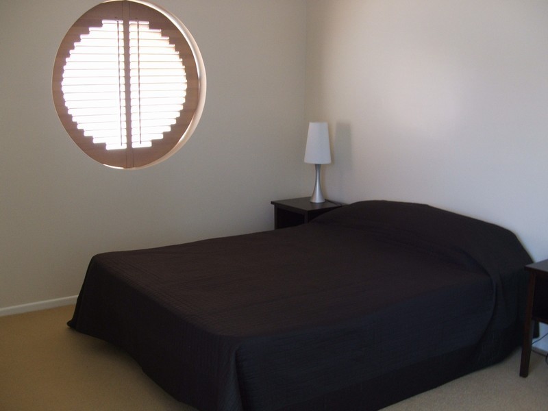 unit 1 La Ronde – 7 Pacific Parade, Yamba NSW 2464