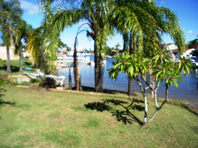 1 Westringia Place, Yamba NSW 2464