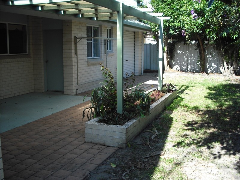 25 Acacia Circuit, Yamba NSW 2464