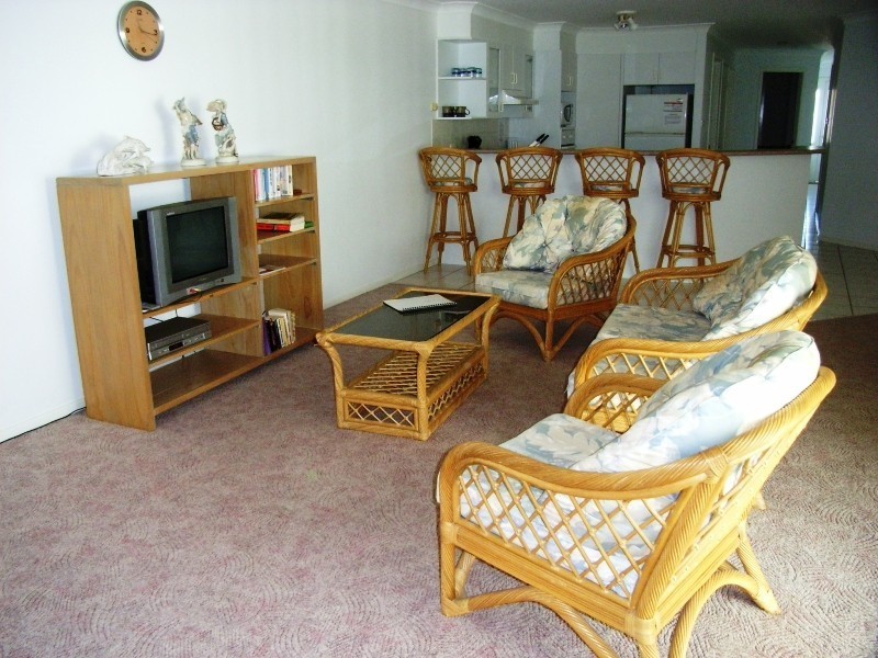 unit 1 Anchorage, unit 1 / 8 Nabilla Crt, Yamba NSW 2464