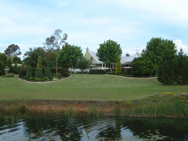 The Oaks NSW 2570