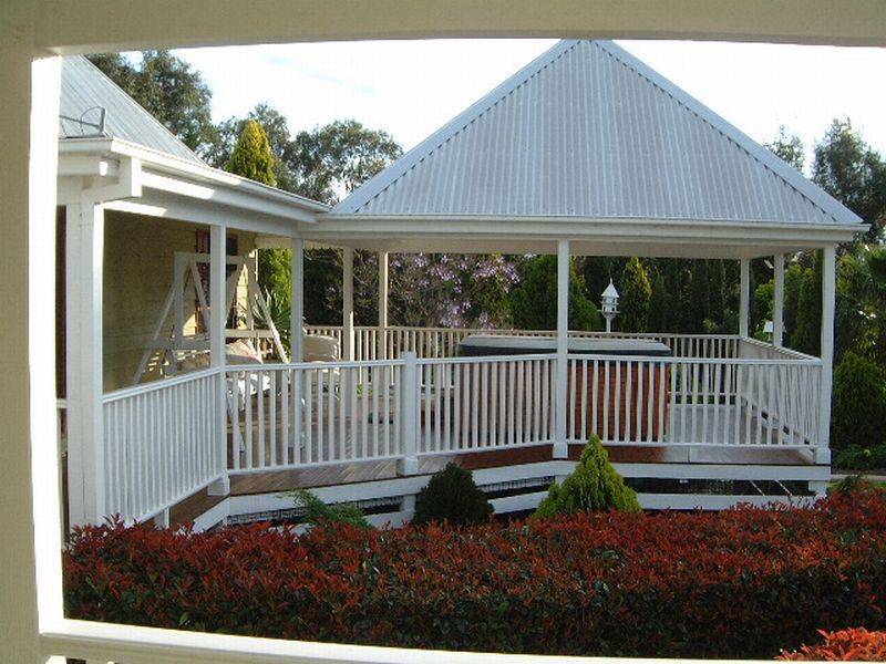 The Oaks NSW 2570