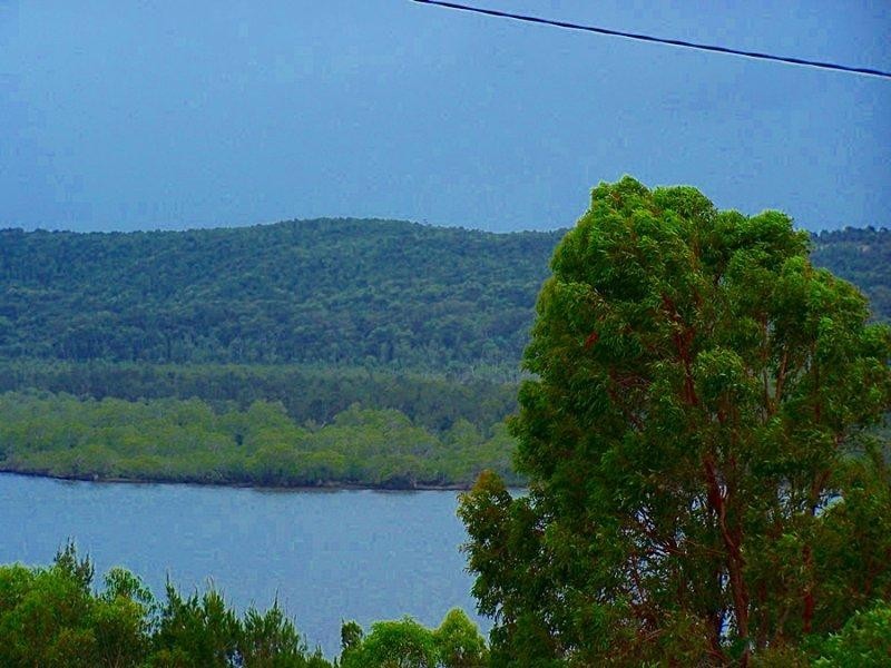 Russell Island QLD 4184