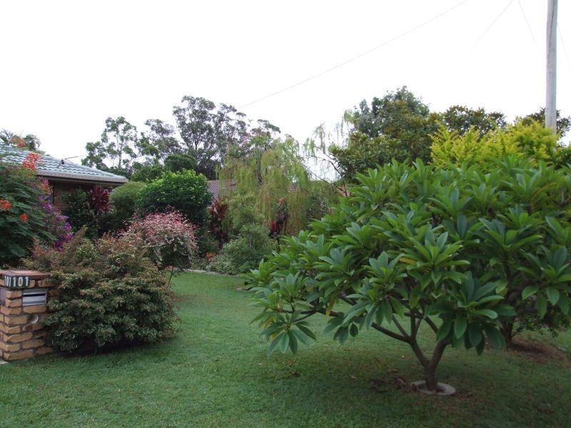 101 Broadwater Terrace, Redland Bay QLD 4165