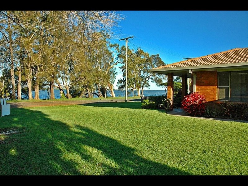 101 Torquay Road, Redland Bay QLD 4165