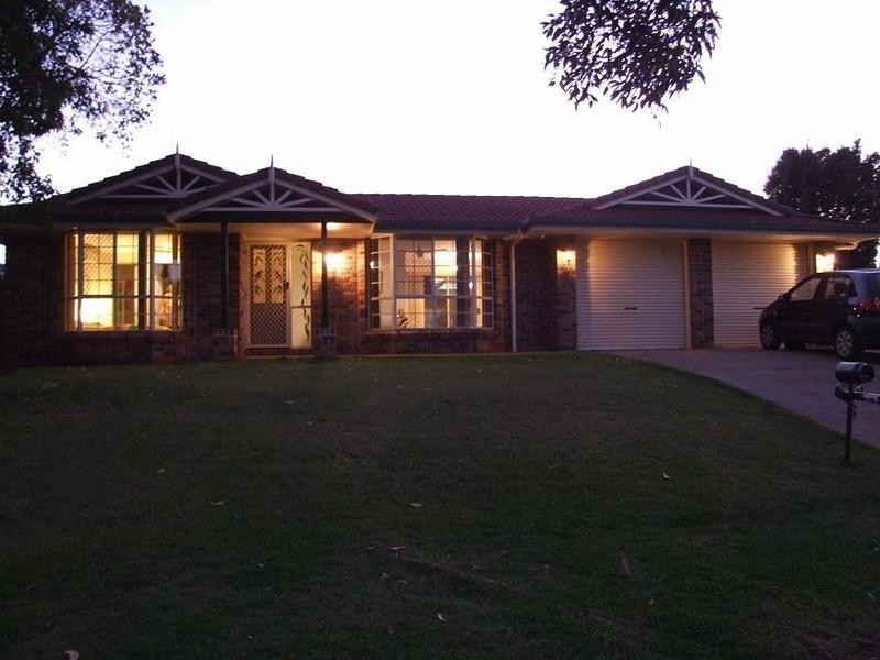 11 Sunningdale Drive, Redland Bay QLD 4165