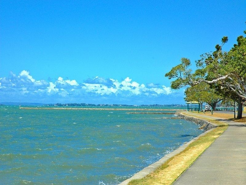 14 Adam Street, Wynnum QLD 4178