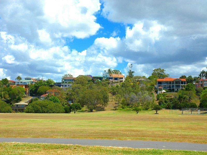 14 Adam Street, Wynnum QLD 4178