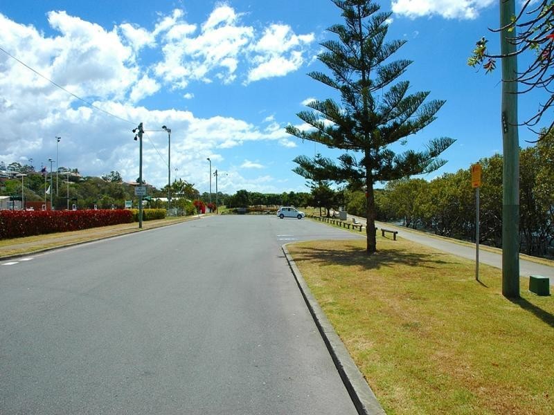 14 Adam Street, Wynnum QLD 4178