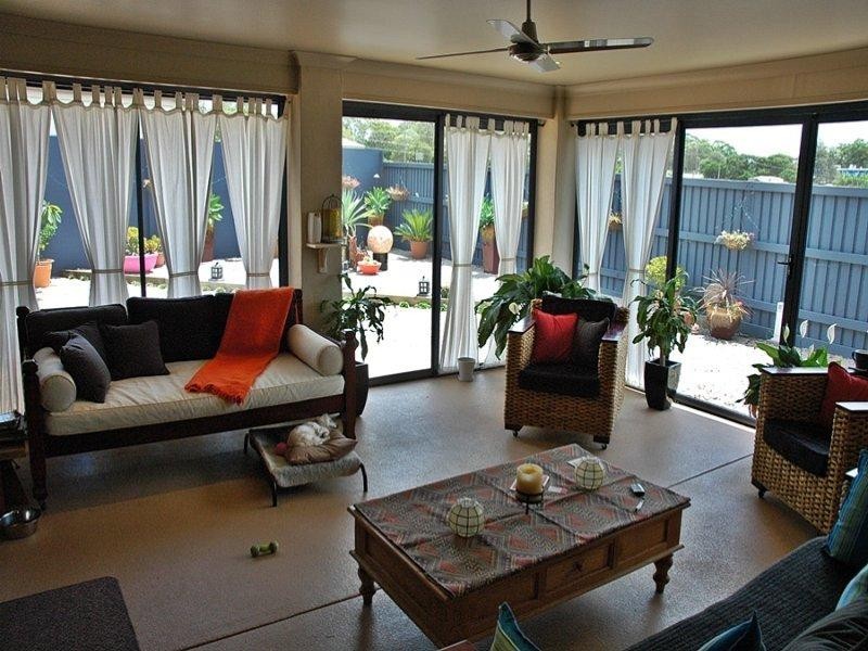 14 Gloria Pde, Redland Bay QLD 4165